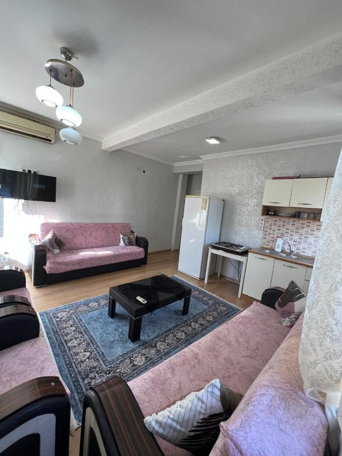 Taksim Flower Suit And Apartments Istanbul Luaran gambar